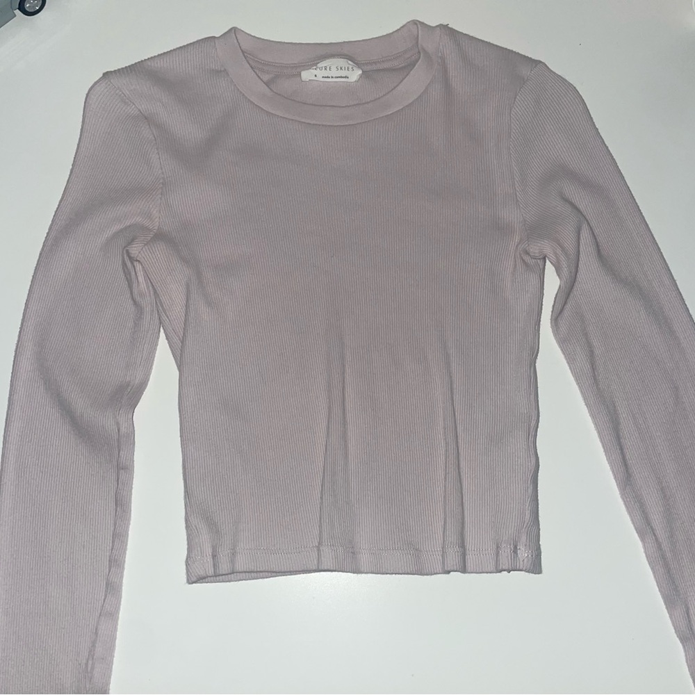 Cropped long sleeve top